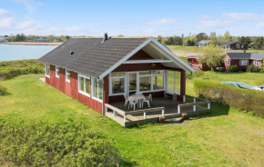 Beach Front Home In Børkop With Wifi, Børkop